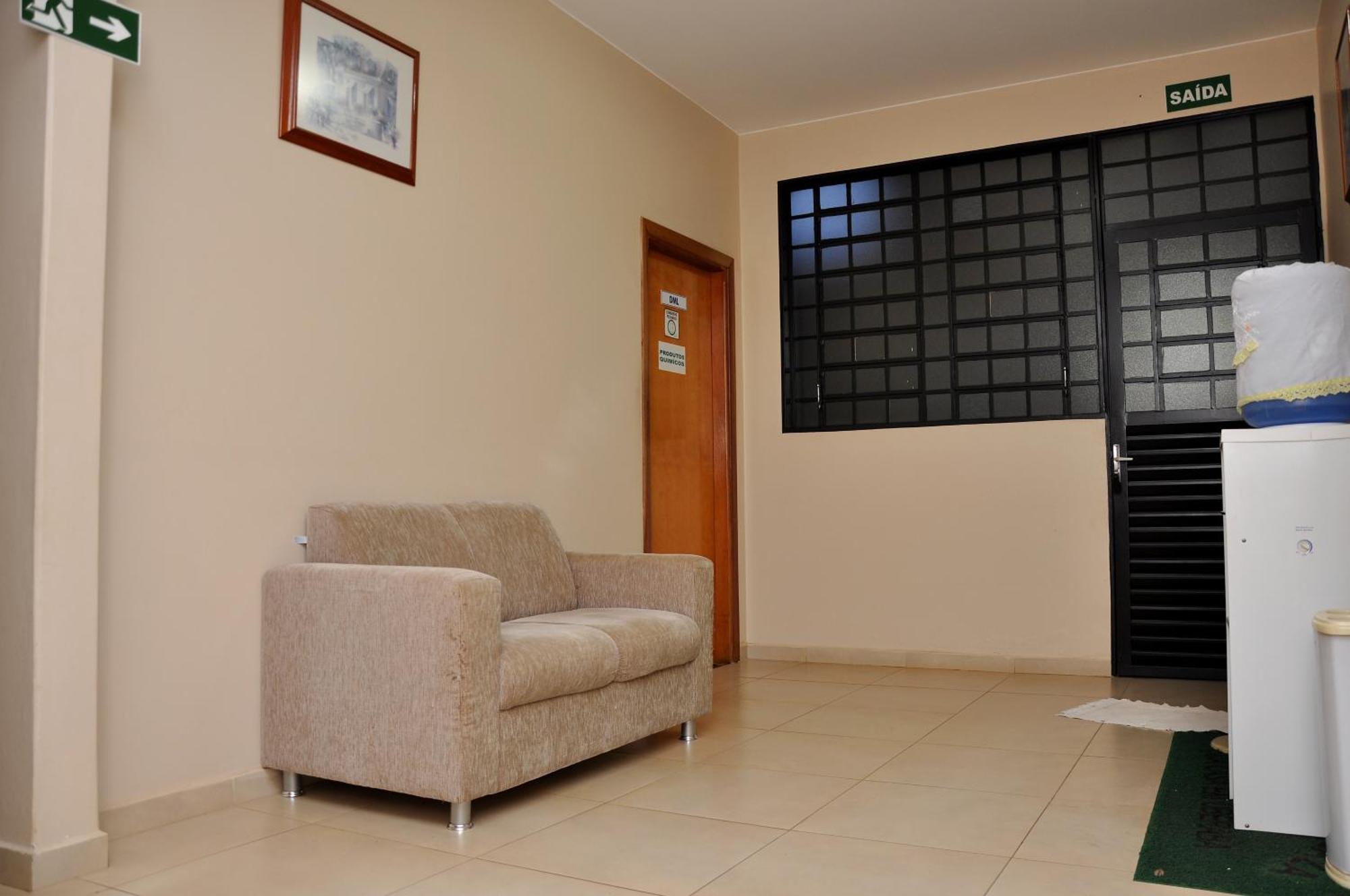 Hotel Carolina Plaza Uberaba Exteriör bild