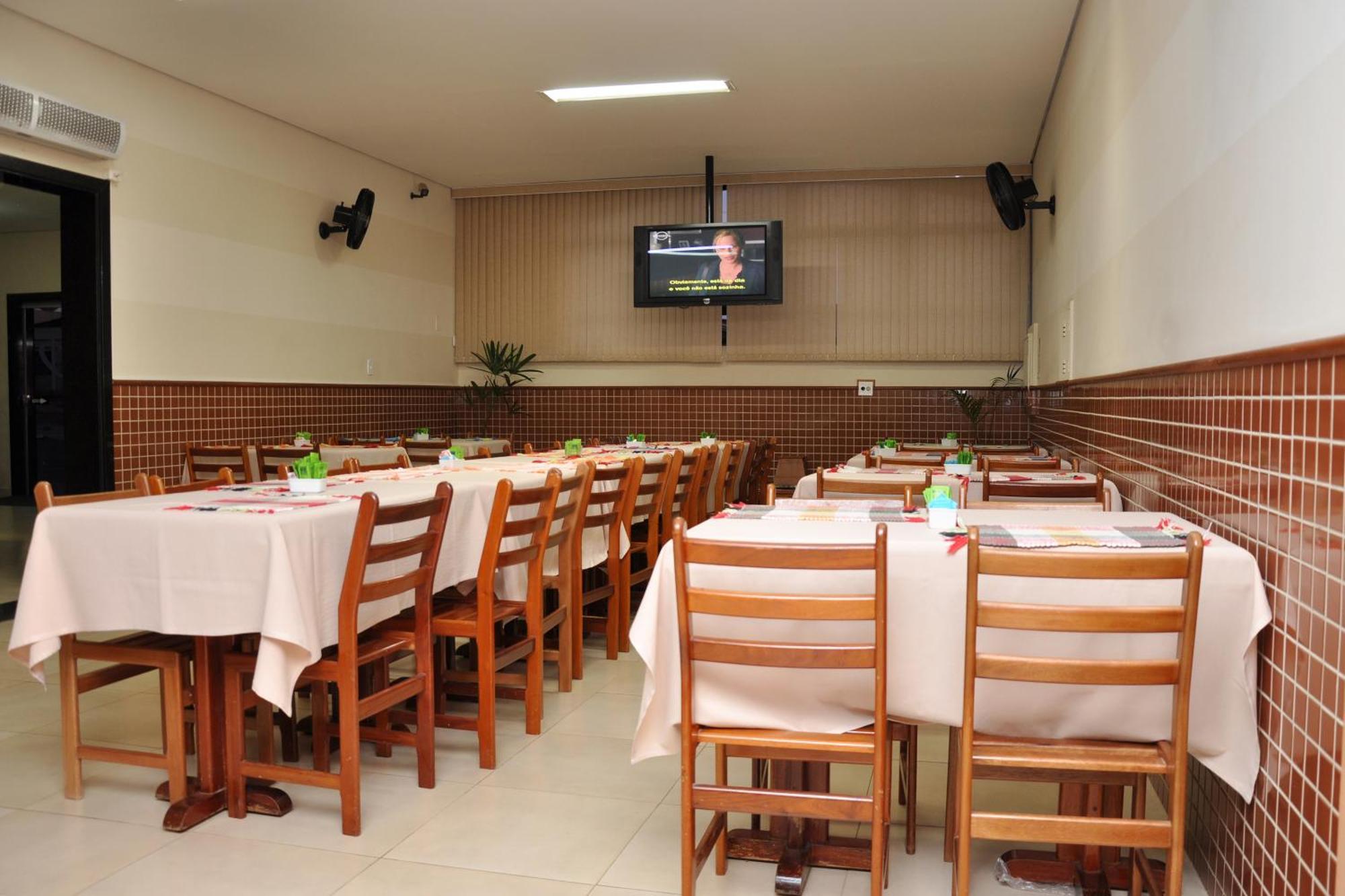 Hotel Carolina Plaza Uberaba Exteriör bild