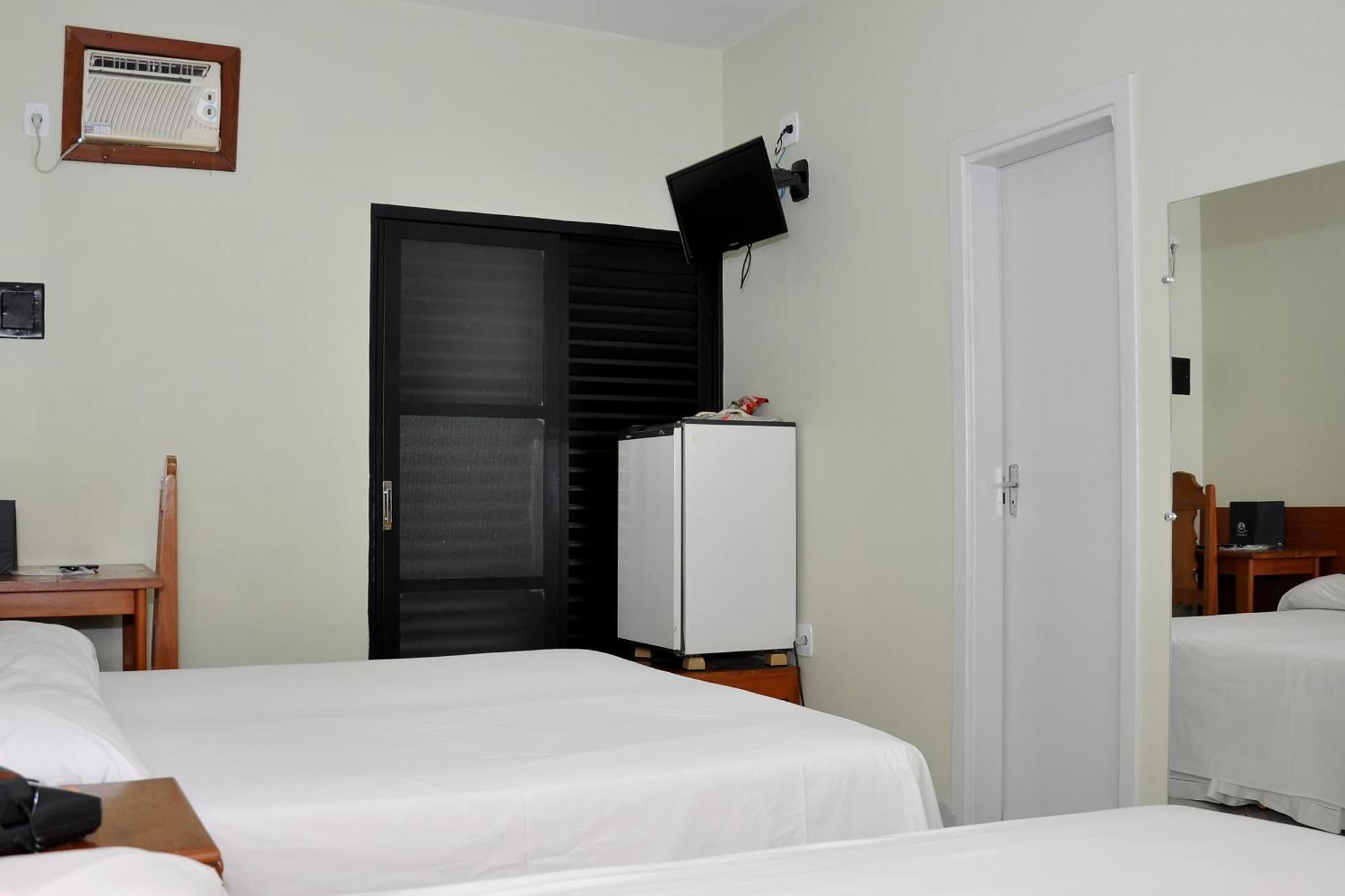 Hotel Carolina Plaza Uberaba Rum bild