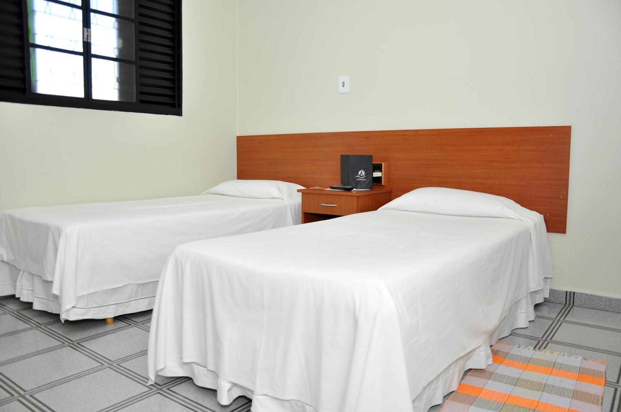 Hotel Carolina Plaza Uberaba Rum bild