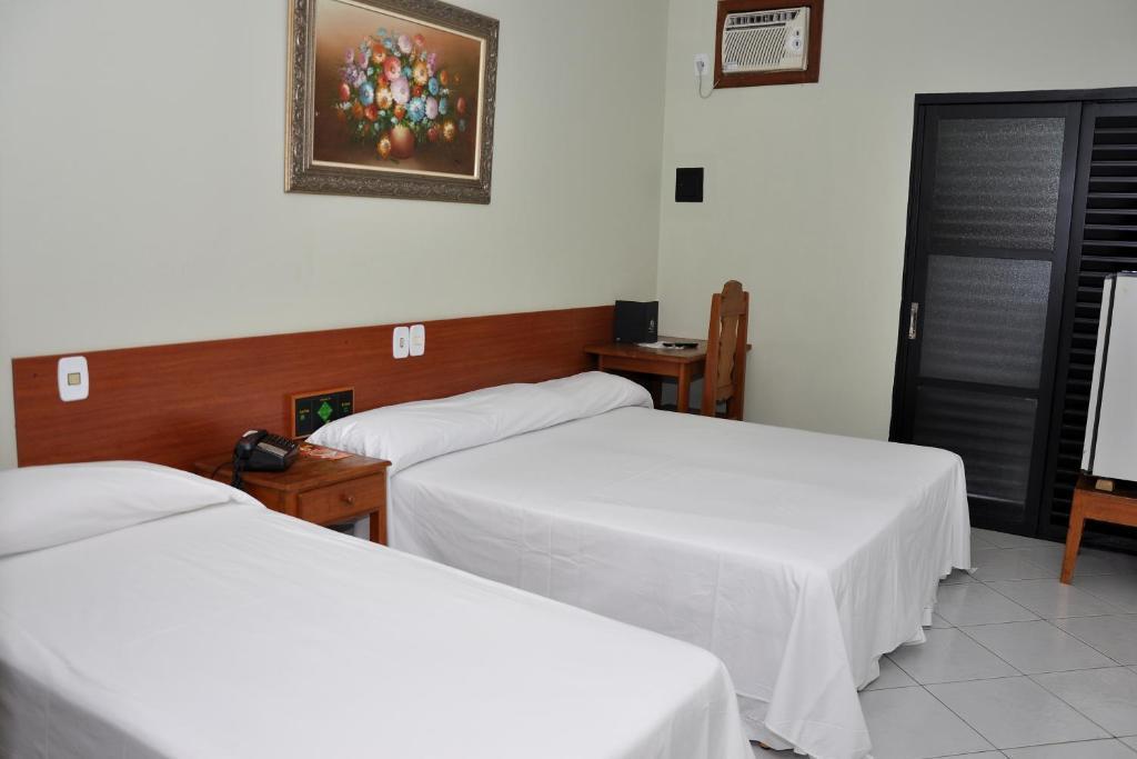 Hotel Carolina Plaza Uberaba Rum bild